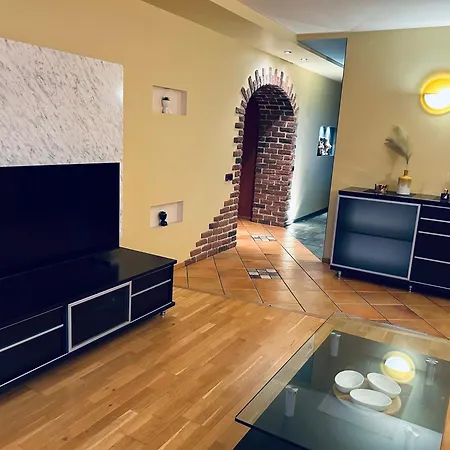 Apartment I&k *